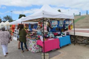 Las fiestas patronales dan vida al auditorio del mayor parque urbano de Telde/TA.